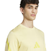 T-Shirt Uomo Adidas Z.N.E. Giallo | NonSoloSport