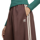 Pantalone Donna Adidas Adicolor Satin Marrone | NonSoloSport