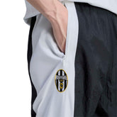Pantalone Allenamento Uomo Adidas Juventus EQT Nero Bianco | NonSoloSport