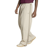 Pantalone Jogger Uomo Adidas Oversized Beige | NonSoloSport