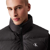 Piumino Smanicato Uomo Calvin Klein Nero | NonSoloSport
