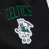 Short Uomo Mitchell & Ness Boston Celtics Nero | NonSoloSport