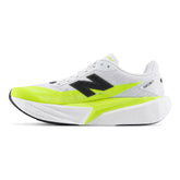 Scarpa da Running Uomo New Balance FuelCell Rebel V5 Grigio Lime | NonSoloSport