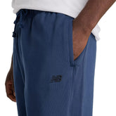Pantaloni Jogger New Balance Athletics Uomo Blu | NonSoloSport