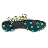 Scarpa da Calcio Uomo New Balance Tekela Magique Ag V4+ Bianco | NonSoloSport