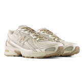 Sneakers New Balance 740 Beige | NonSoloSport
