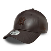 Cappello 940 Donna New Era New York Yankees Midi PU Marrone | NonSoloSport