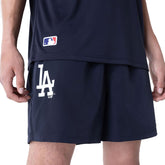 Shorts Uomo New Era LA Dodgers League Essential Blu | NonSoloSport