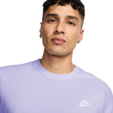 T-Shirt Uomo Nike Sportswear Club Viola | NonSoloSport