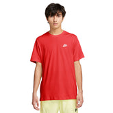 Nike T-Shirt Sportswear Club Uomo Rosso | NonSoloSport