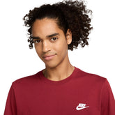 T-Shirt Uomo Nike Sportswear Club Rosso | NonSoloSport