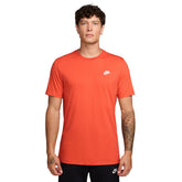 T-Shirt Uomo Nike Sportswear Club Arancione | NonSoloSport