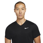 Nike T-Shirt NikeCourt Dri-FIT Victory Uomo Nero | NonSoloSport