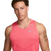 Nike Canotta Rise 365 Uomo Rosa | NonSoloSport