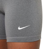 Shorts Ragazza Nike Pro Grigio Nero | NonSoloSport