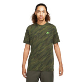 Nike T-Shirt Sportswear Essential Aop Uomo Verde Nero | NonSoloSport