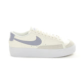 Sneakers Donna Nike Blazer Low Platform Bianco | NonSoloSport