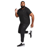 Nike T-Shirt Dri-FIT UV Miler Uomo Nero | NonSoloSport