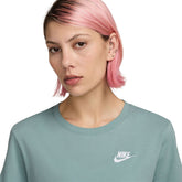 T-Shirt Donna Nike Sportswear Club Essentials Azzurro | NonSoloSport