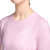 T-Shirt Donna Nike Sportswear Club Essentials Rosa | NonSoloSport