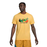 Nike T-Shirt Dri Fit Swoosh 2 Uomo Oro | NonSoloSport