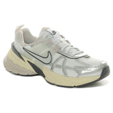 Sneakers Donna Nike V2K Run Bianco Grigio | NonSoloSport