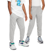 Pantalone Jogger Bambino Nike Club Fleece Grigio | NonSoloSport