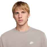 Maglia Uomo Nike Club Beige | NonSoloSport
