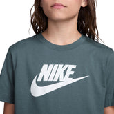 T-Shirt Ragazzo Nike Sportswear Verde Bianco | NonSoloSport