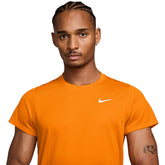 T-Shirt Uomo Nike Court Victory Arancione | NonSoloSport