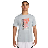 Nike T-Shirt Verbiage Graphic Uomo Grigio | NonSoloSport