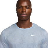 T-Shirt Uomo Nike Miler Breathe Blu | NonSoloSport