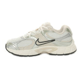 Sneakers Donna Nike V5 RNR Bianco Beige | NonSoloSport