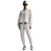 Maglia Donna Nike 24.7 ImpossiblySoft Beige | NonSoloSport