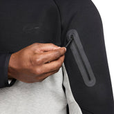 Giacca Uomo Nike Tech Windrunner Nero Grigio | NonSoloSport