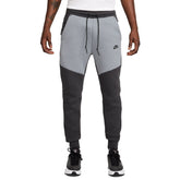 Pantaloni Jogger Uomo Nike Tech Grigio Nero | NonSoloSport