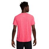 T-shirt Running Uomo Nike Stride Rosso | NonSoloSport