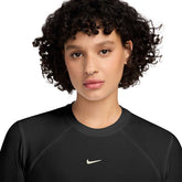 Maglia Donna Nike Sportswear Chill Knit Nero | NonSoloSport