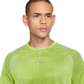 T-Shirt Uomo Nike Stride Aero-FIT Lime Argento | NonSoloSport