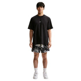 T-Shirt Uomo Nike Basket Nero | NonSoloSport