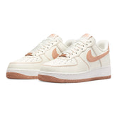 Sneakers Donna Nike Air Force 1 '07 Rose Gold Beige | NonSoloSport