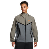 Giacca Uomo Nike Tech Grigio Verde | NonSoloSport