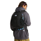 Zaino The North Face Hot Shot Nero | NonSoloSport