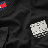 T-Shirt Uomo Tommy Jeans Dna Graphic Nero | NonSoloSport