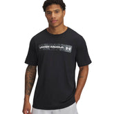 T-Shirt Uomo Under Armour Camo Chest Stripe Nero Verde | NonSoloSport