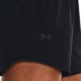 Short Donna Under Armour Flex Woven 5In Nero | NonSoloSport