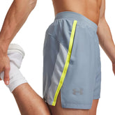 Shorts Uomo Under Armour Launch Azzurro Lime | NonSoloSport