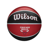 Pallone Basket Wilson NBA Team Tribute Chicago Bulls Rosso Nero | NonSoloSport