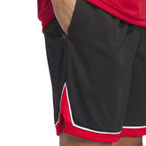 Shorts Uomo Adidas Basketball Badge of Sport Nero | NonSoloSport