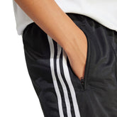 Shorts Donna Adidas Firebird Nero | NonSoloSport